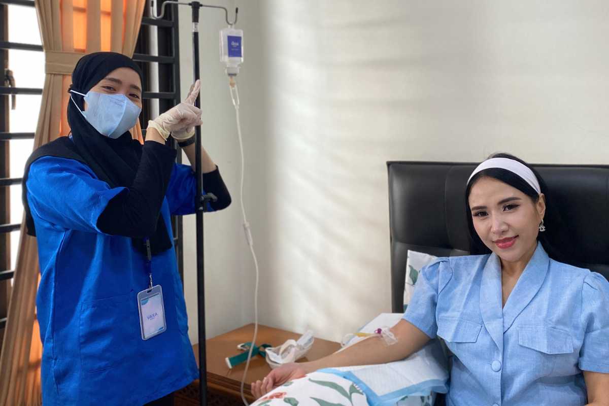 infus vitamin booster home care nakes datang ke rumah
